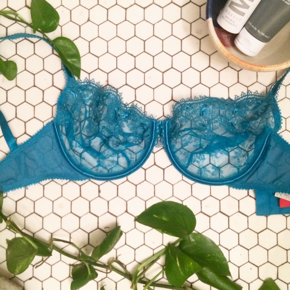 ASOS Triumph turquoise lace bra 32DD
