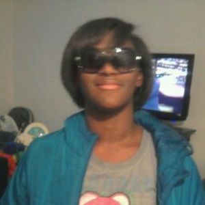 Meet your Posher, Alexia