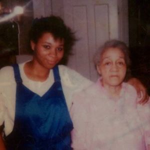 Meet your Posher, Angela