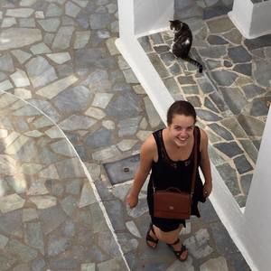 Meet your Posher, Claire