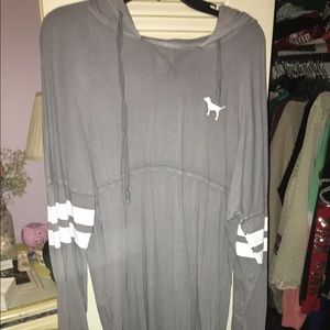 Vs pink (grey) shirt