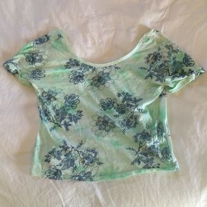 Urban Outfitters Floral Crop Tee