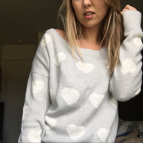 Express gray and white hearts sweater