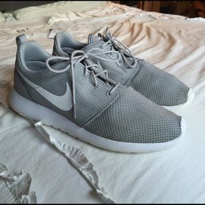 Men's Nikes