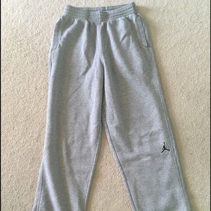 grey jordan men's sweatpants