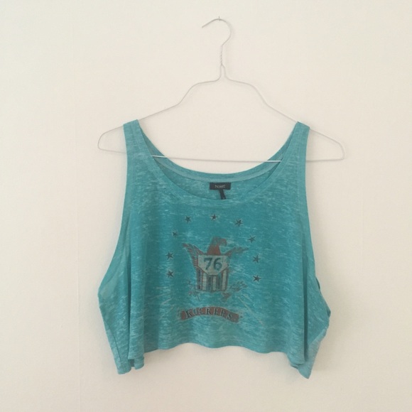 teal crop. - Picture 2 of 4