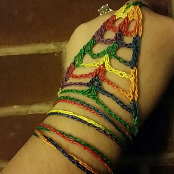Solidarity Barefoot Sandals - Picture 3 of 3