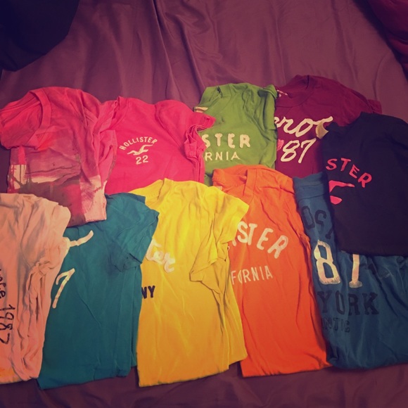 SOLD! 💕😌 BOS Sale💕 Areo & Hollister Bundle - Picture 1 of 1