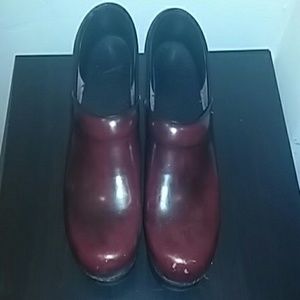 DANSKO WOMAN'S SHOES