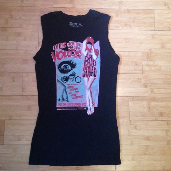 Volcom tank