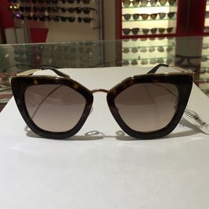 Prada Sun SPR 53S