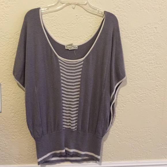 Grey loose fit shirt