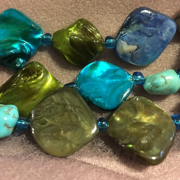 NWT, three strand necklace & earrings set - Picture 2 of 4