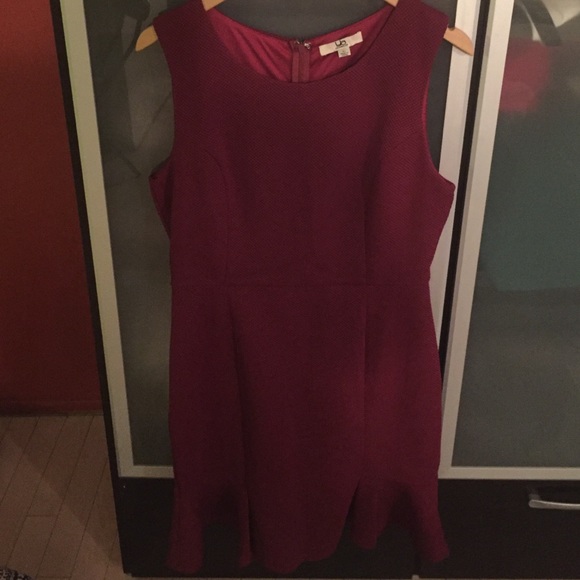 Fabulous classy, but fun maroon dress