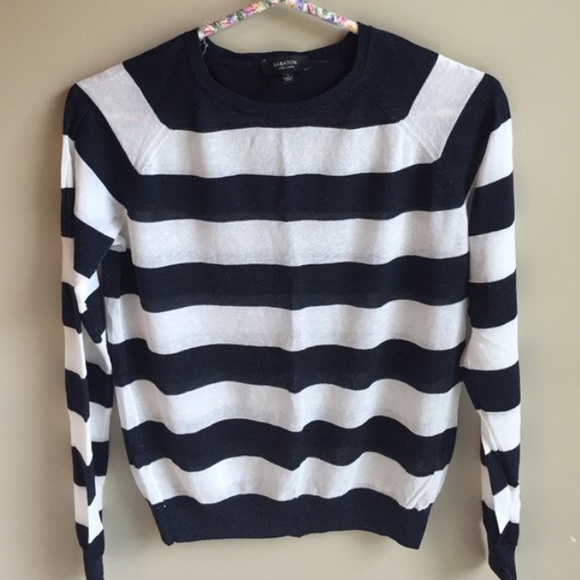 NWOT Aritzia- Babaton Sweater