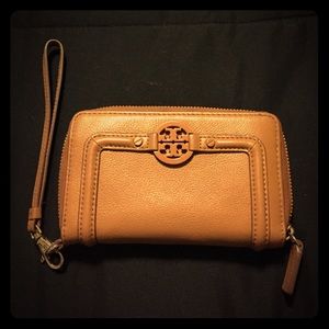 Tory Burch wristlet