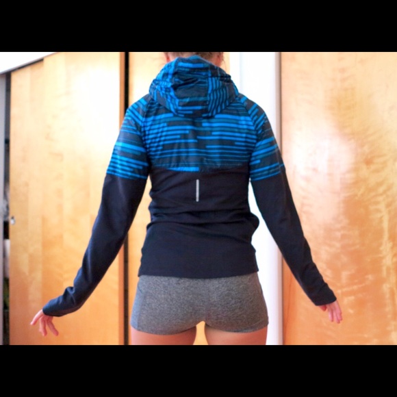 ❌❌SOLD❌❌Nike Running Dri-Fit jacket - Picture 4 of 4