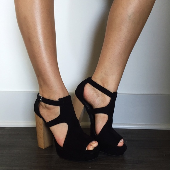 H&M Black Strappy Platforms