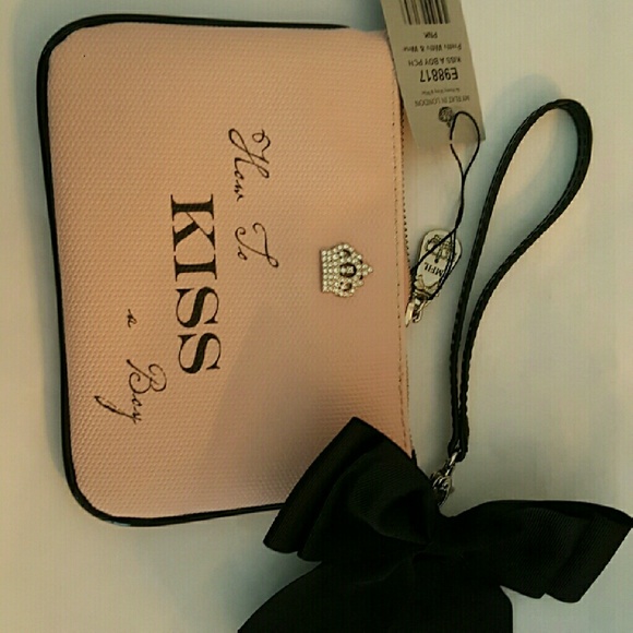 My Flat in London  MFIL NWT Pouch/Wristlet