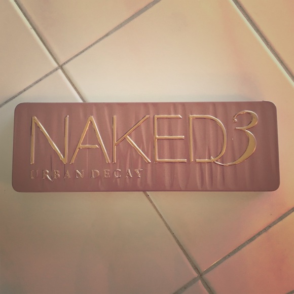 Naked 3 palette- like new.