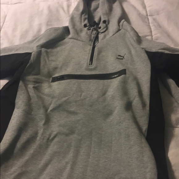 Puma sweatshirt