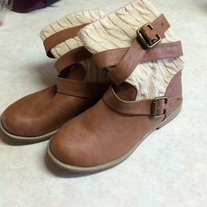 Knit, Faux leather booties