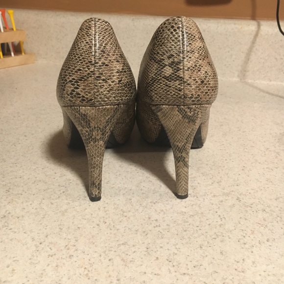 Mossimo Faux Snake Skin Heels - Picture 2 of 4