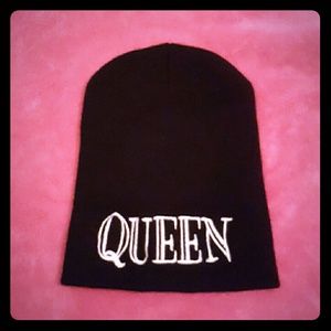 Embroided "QUEEN" Beanie