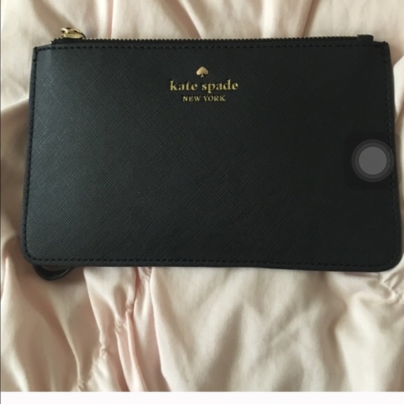 Kate spade wristlet! PURSE IS NOT FOR SALE