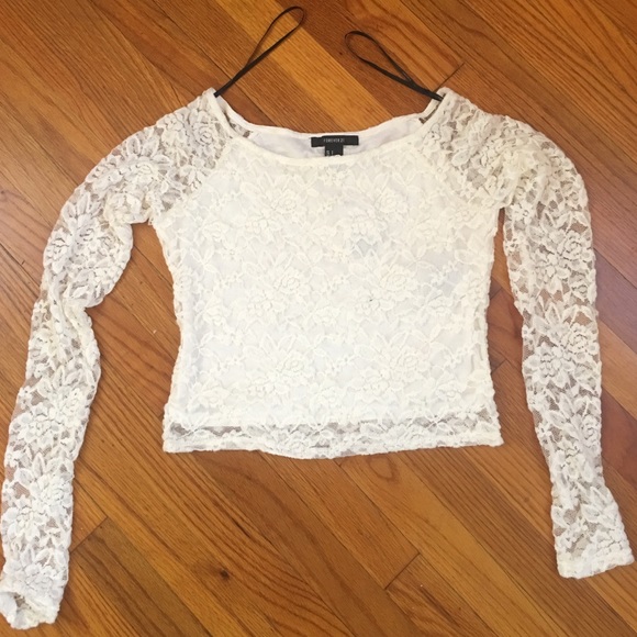 Knit/ Crop/ Lace
