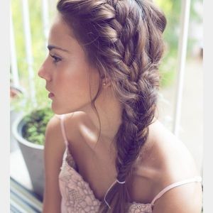 Meet your Posher, Elizabeth