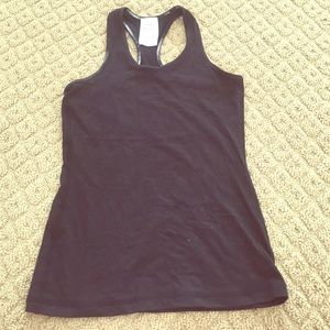 IVIVVA (KIDS) black tank top!