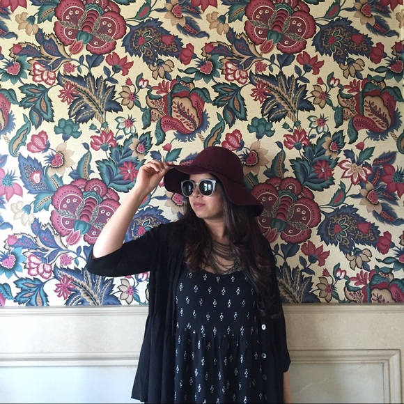 Meet your Posher, Stuti - Picture 1 of 1