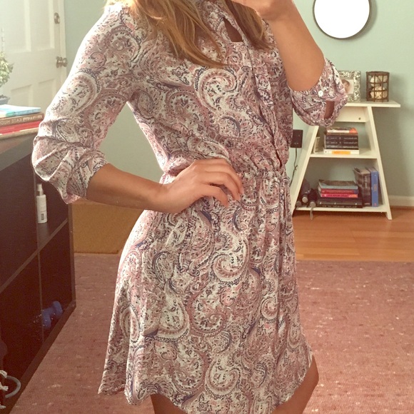 Great 3/4 sleeve dress! Perfect for work!