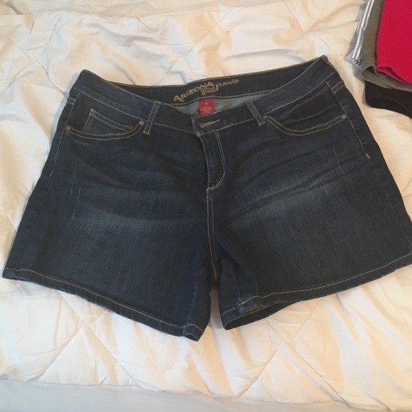 Jr's Arizona blue jean shorts