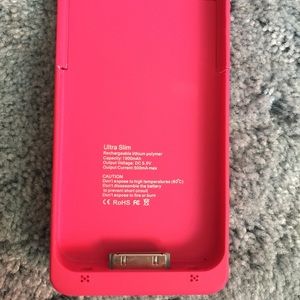 iPhone 4 pink rechargeable case