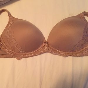 Victoria's Secret no wire bra