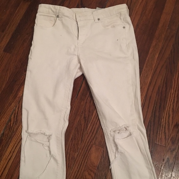 UNIF rare white "push" distressed jeans - Picture 2 of 3