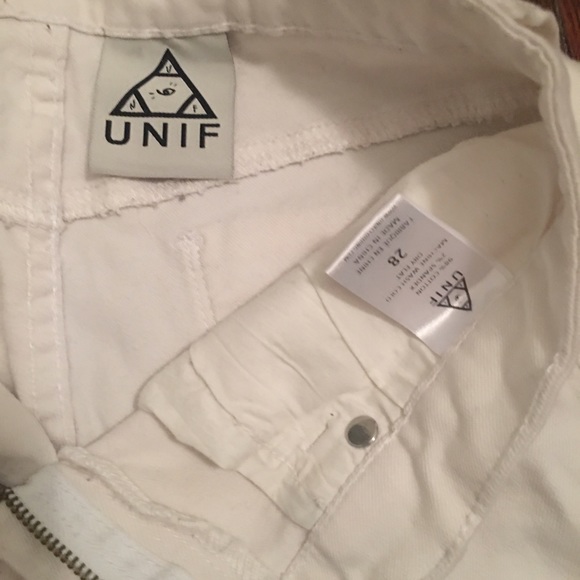 UNIF rare white "push" distressed jeans - Picture 3 of 3