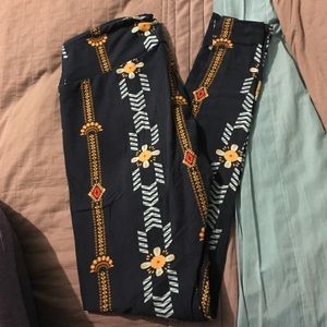 Lularoe one size leggings