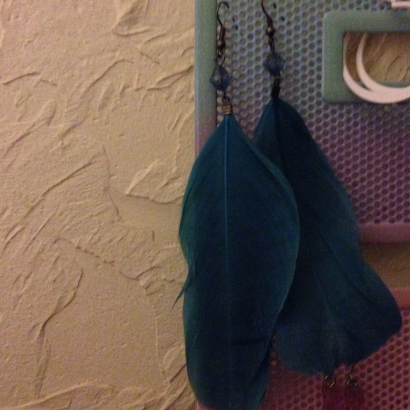 blue feather earrings