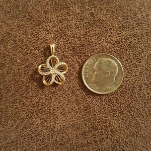 10 kt Gold Flower Pendant originally from Helzberg