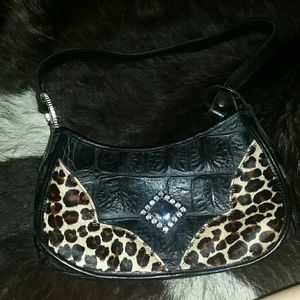 Raviani Cheetah purse