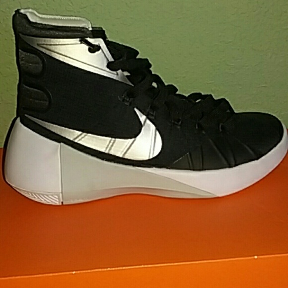 Nike HyperDunk 2015 TB