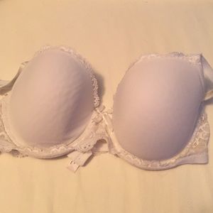 Victoria's Secret dream Angels bra.