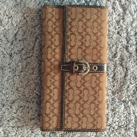 Coach wallet