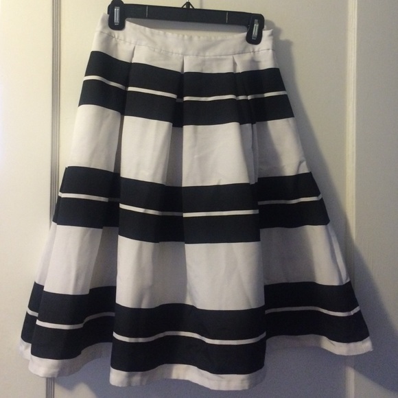 Express black and white striped midi skirt