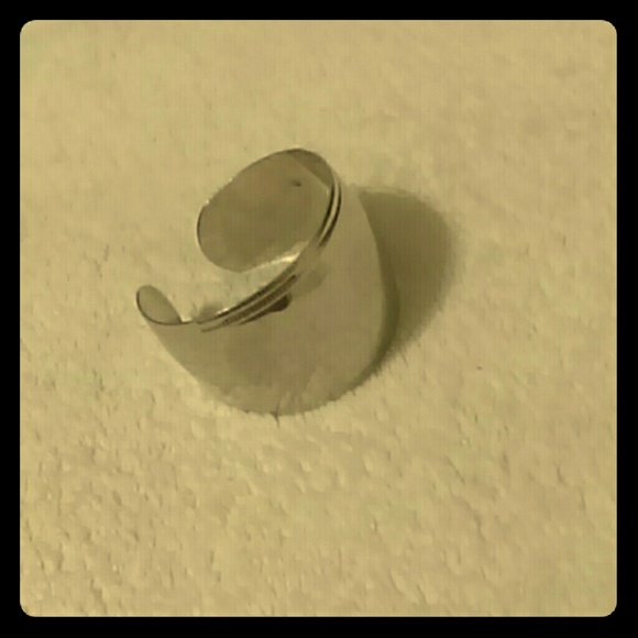 Chunky silver bracelet