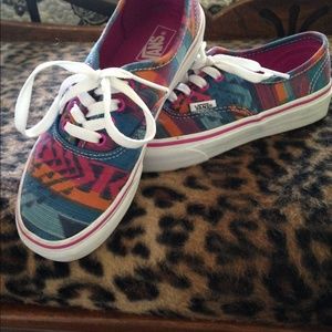 Vans children shoes size 2. Fits like women's 5.