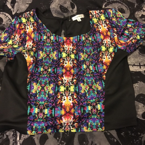 Olsenboye matching top and skirt set - Picture 3 of 4